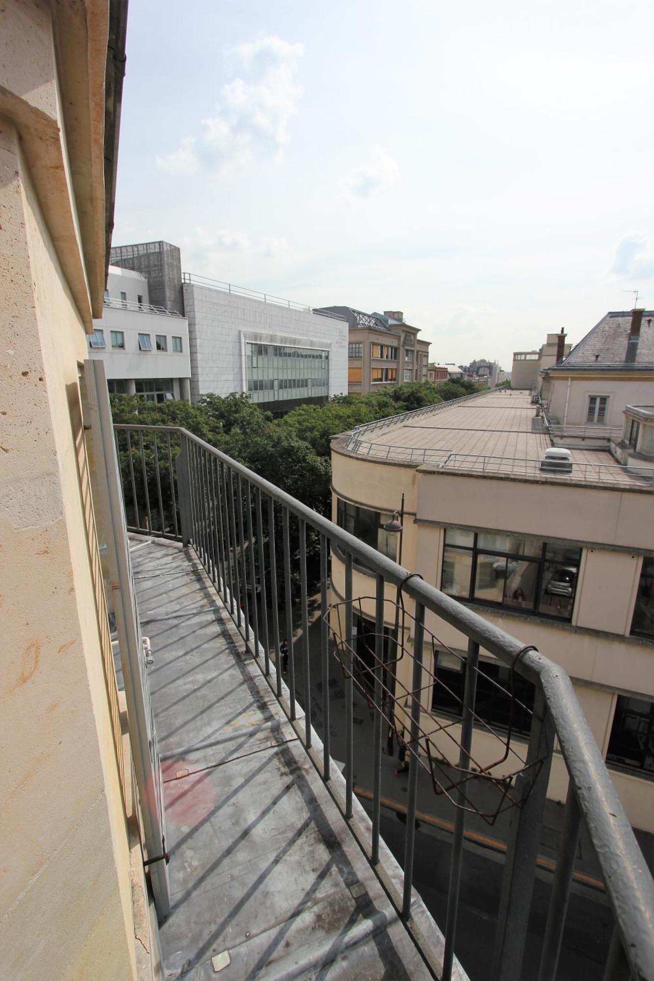 5 Au Dernier Etage *